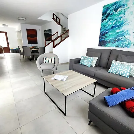 Anny Piscina Climatizada Aire Acondicionado Espaciosa Y Luminosa! * Playa Blanca (Lanzarote)